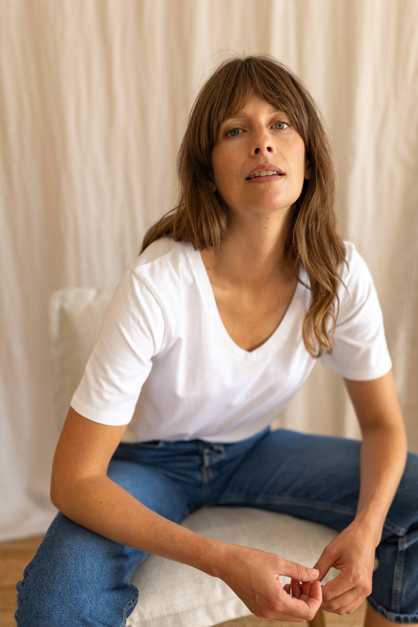 White V neck T-shirt